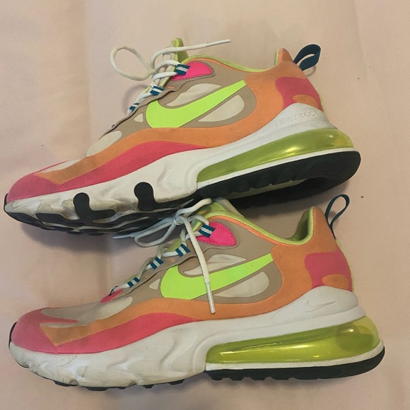 Nike 270s - Picture 4 of 4